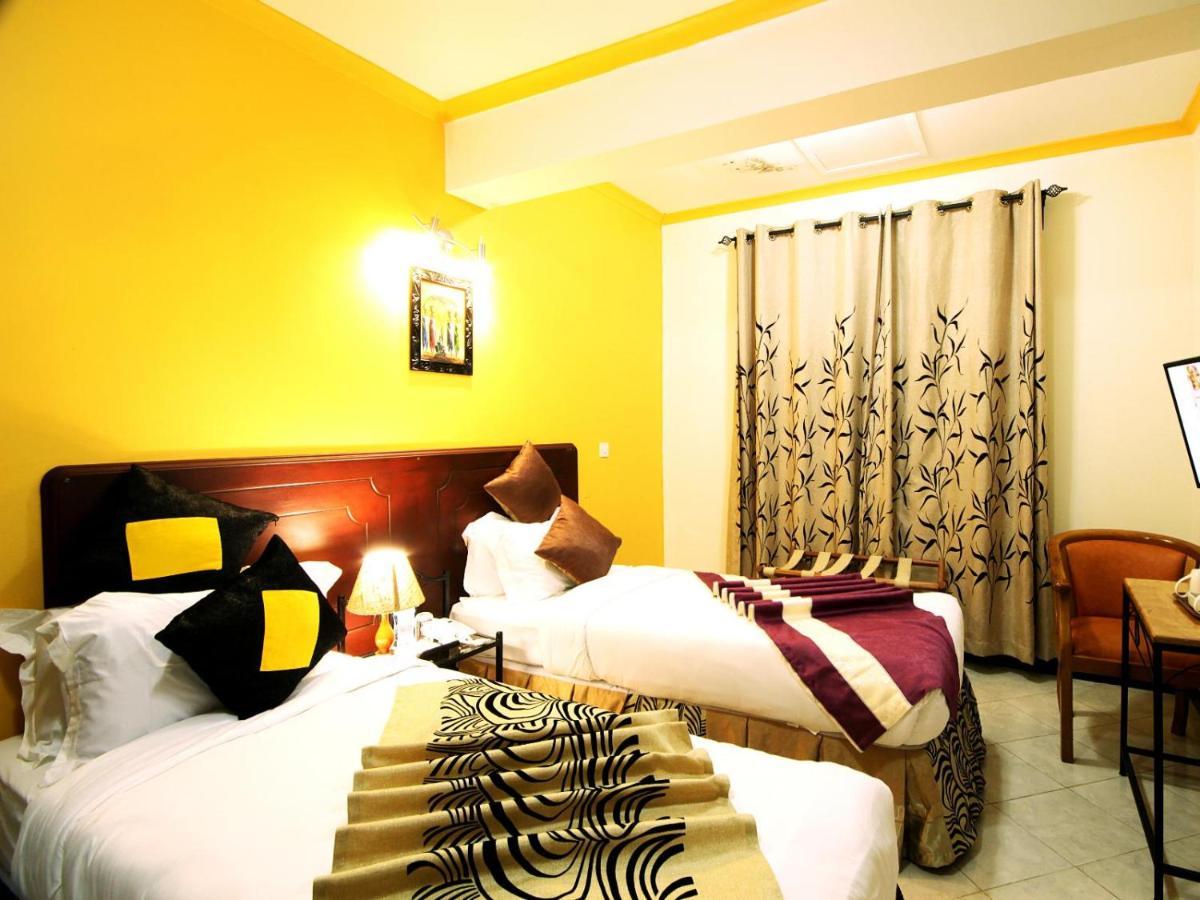 Crest Safari Lodge Bed And Breakfast Аруша Экстерьер фото