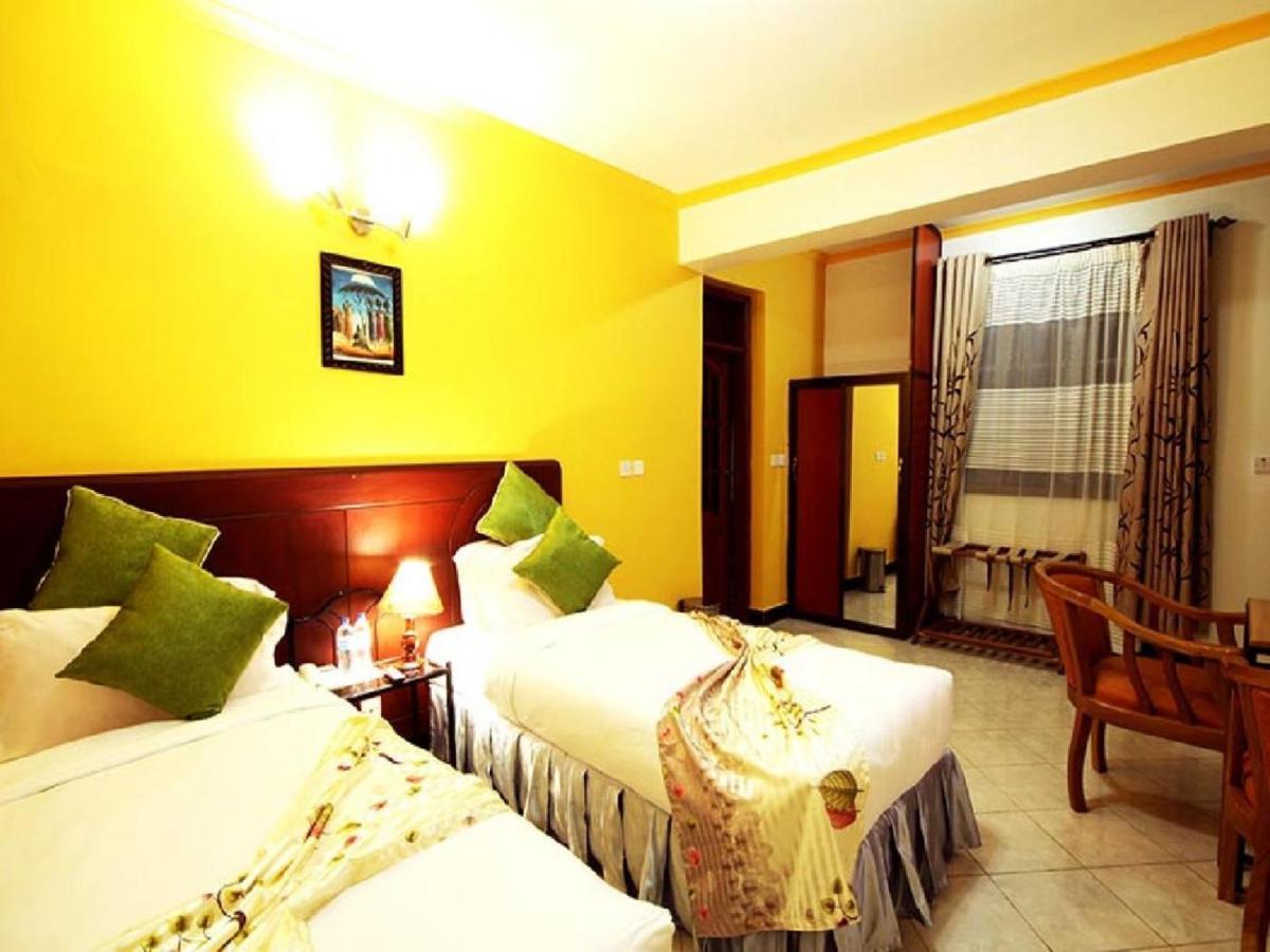 Crest Safari Lodge Bed And Breakfast Аруша Экстерьер фото