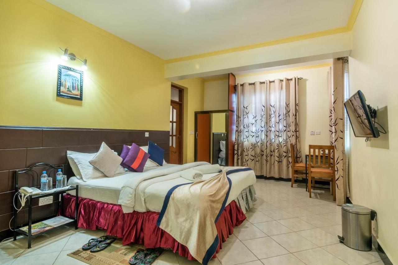Crest Safari Lodge Bed And Breakfast Аруша Экстерьер фото